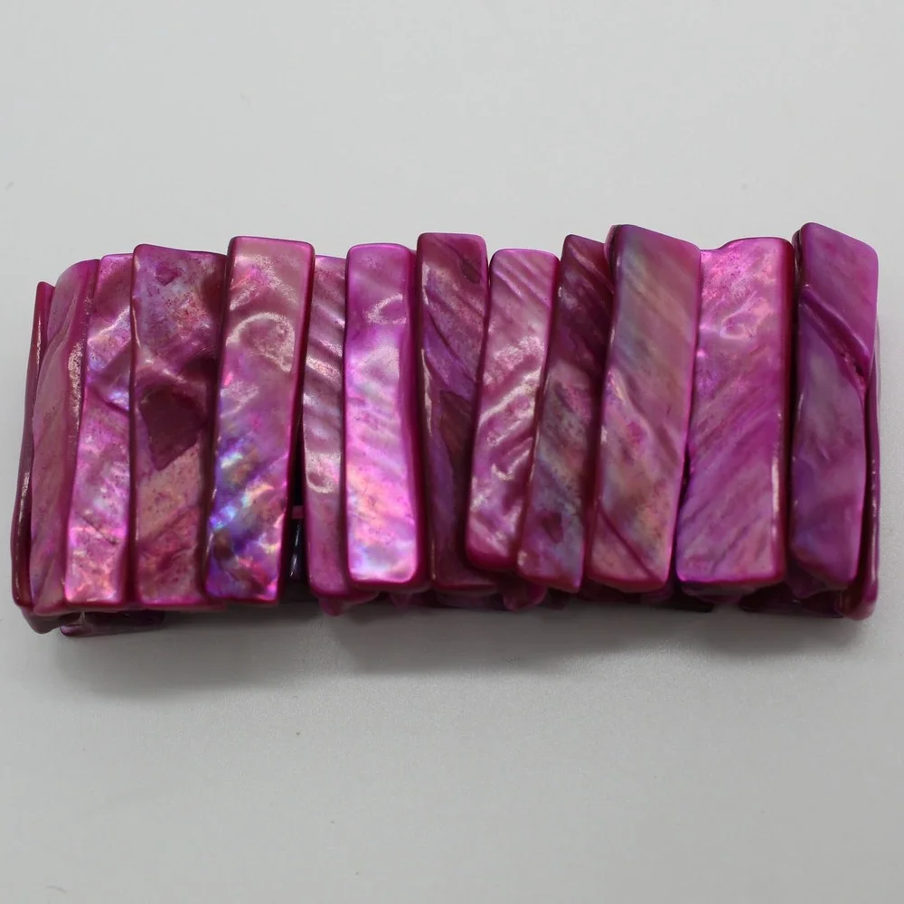 Vintage Fuchsia Shell Stretch Bracelet Dyed Mother of Pearl Statement Jewelry